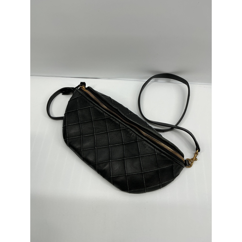 Italian Leather Diamond Stitch Sling